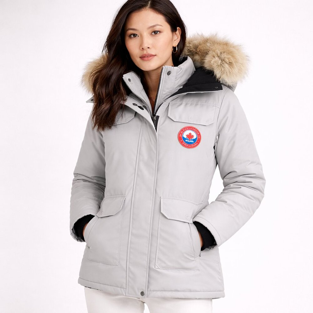 CANADA GOOSE | Cream Expedition Parka – Women’s XL